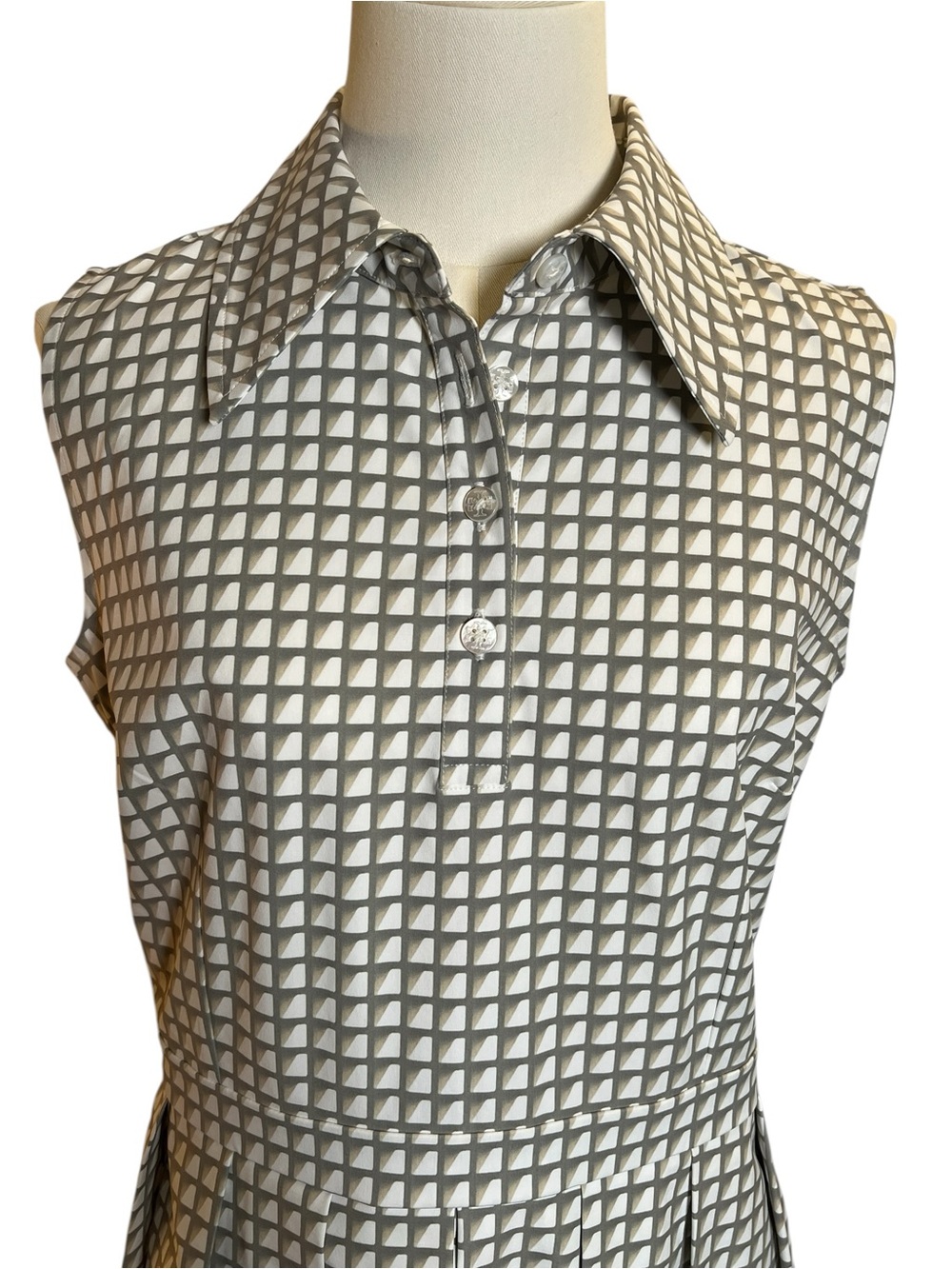 Tory Burch Stretch Golf Pleated Shirt Dress in Grey Gradient Gingham Size 6 - Picture 3 of 15